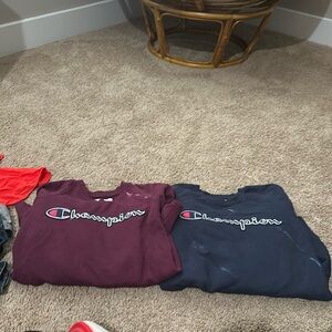 Set of 2 champion crewnecks